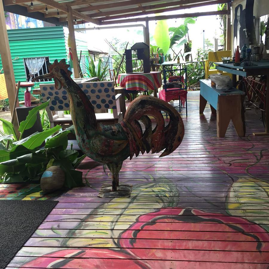 Wood House Hostel La Fortuna Exterior photo