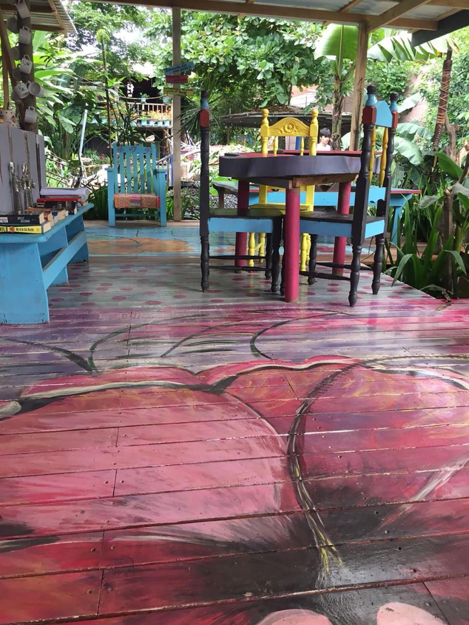 Wood House Hostel La Fortuna Exterior photo